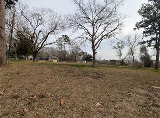 735 Sandpit Rd, Alvin, TX 77511