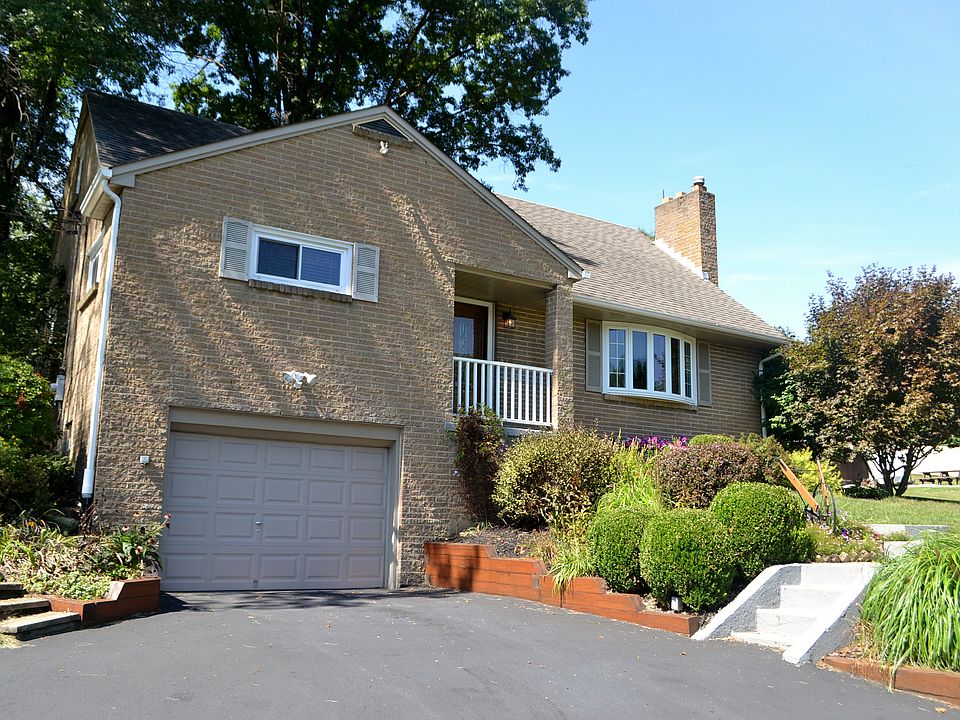 Welcome to 110 Scott Ridge