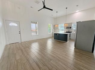306 Stiles St #A, Houston, TX 77011