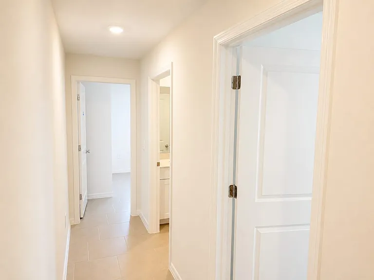 17240 Cantu Ct — Photo 4
