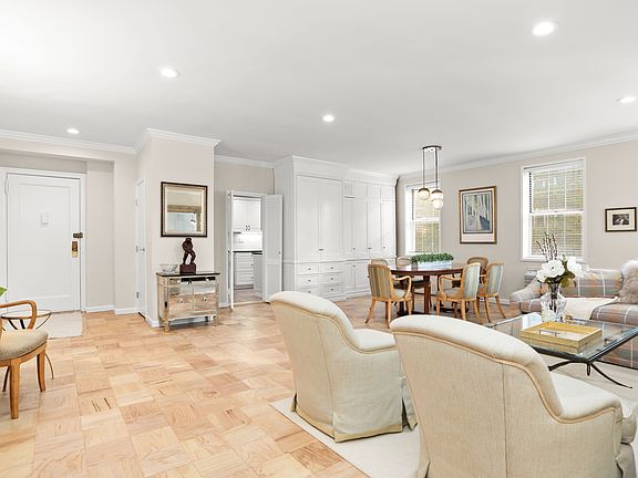 16 N Chatsworth Ave Unit 303-print-020-022-019-4200x2800-300dpi.jpg