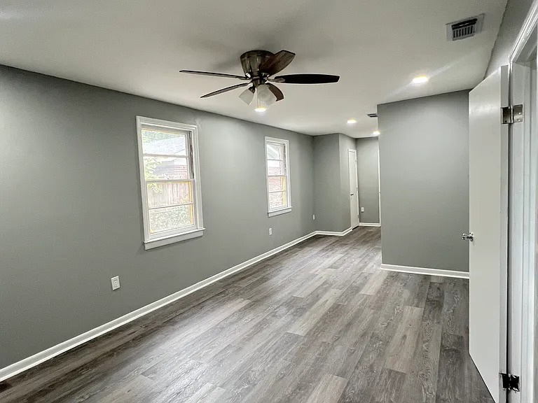 3609 Eastgate Dr — Photo 9