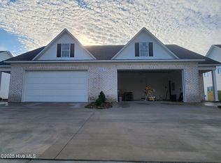 2117 Dartford Dr #A, Greenville, NC 27834