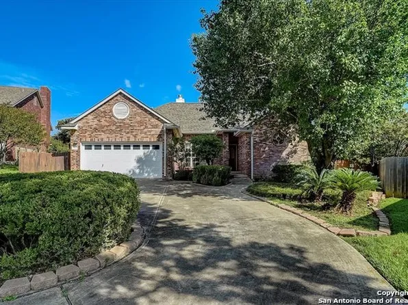 9555 LEGEND ISLE DR, San Antonio, TX 78254
