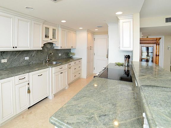 Home For Sale In Marbella