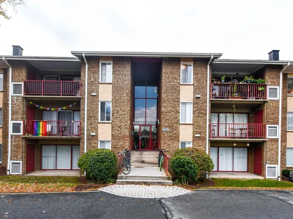 4709 Tecumseh St APT 203, College Park, MD 20740