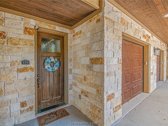 4th image of 3216 Casita Ct Unit 111