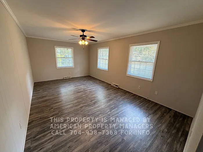 4518 Kavanaugh Dr — Photo 5