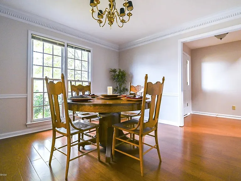 3904 Vantage Pl — Photo 8