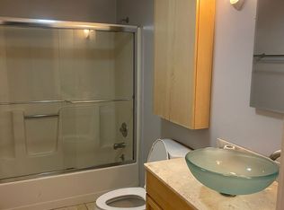 8-12 Hanover St, Portland, ME 04101