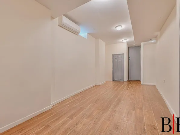 92 Brighton 11th Street image 6 of 13