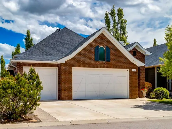 237 W Aspenmere Cir, Chestermere, AB T1X 0T6