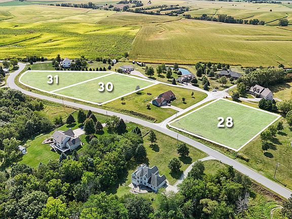 4th image of Dakota Dr