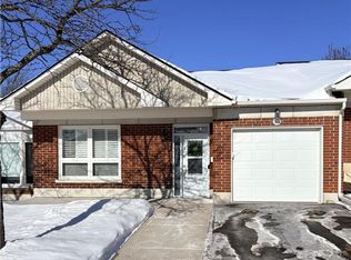 36 Bishop Sherlock Ln, Hamilton, ON