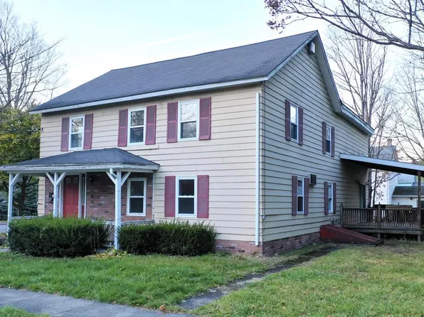 138 W William St, Bath, NY 14810