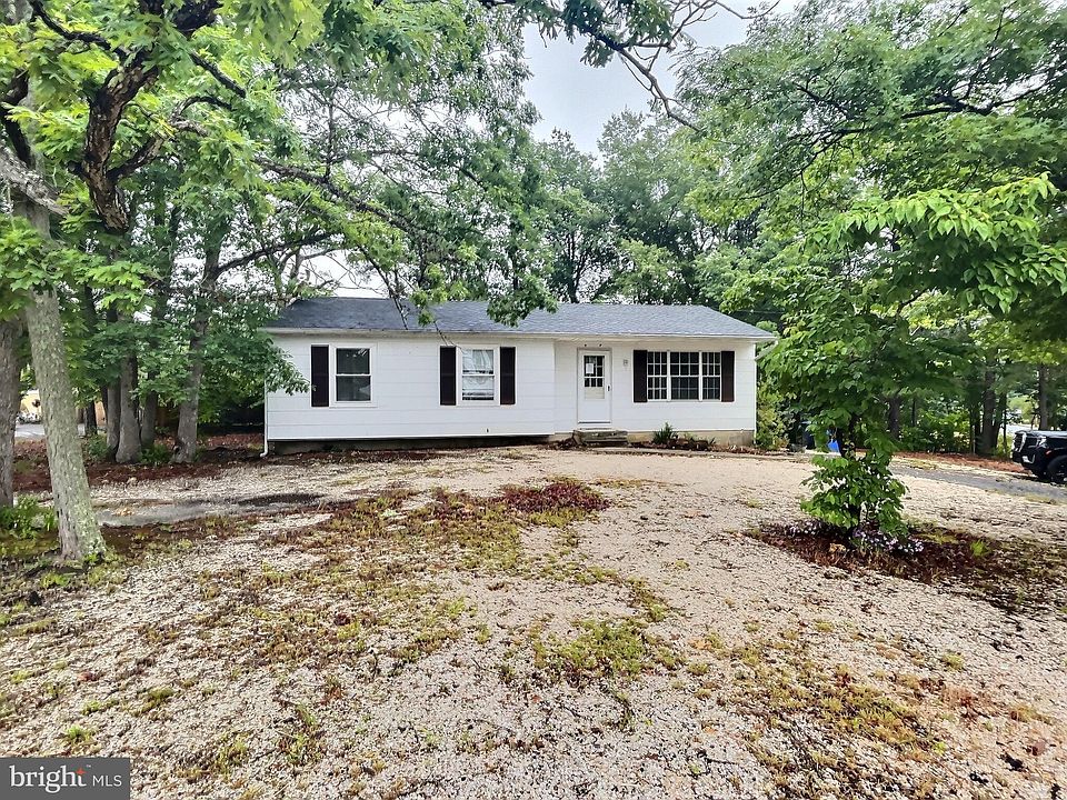 2nd image of 269 Nautilus Dr