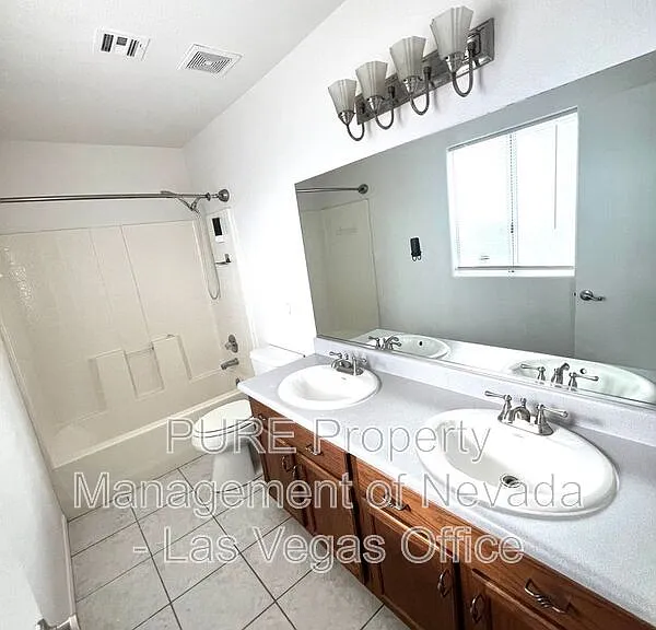 5716 Grand Entries Dr — Photo 33