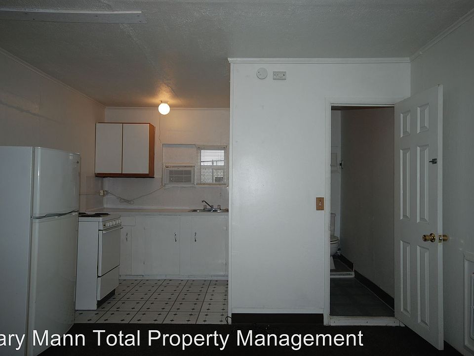 1st image of 2128 W Broadway Ave APT 2