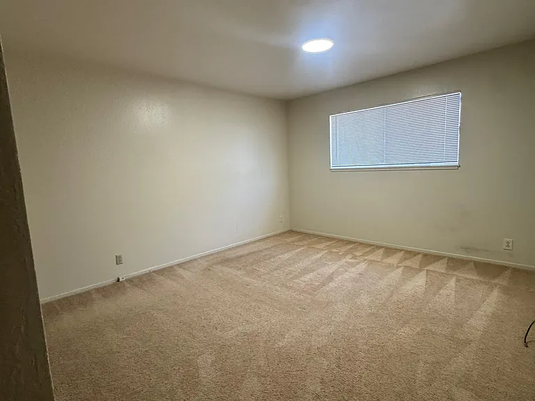 37847 Niles Blvd #11 — Photo 5