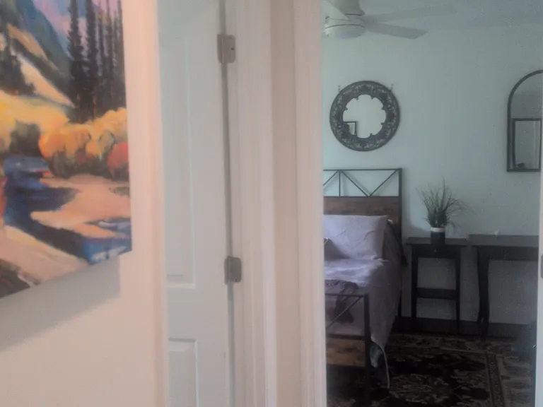 1426 Silverthorn Dr — Photo 10