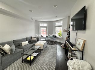 7R Strathmore Rd #3R, Brookline, MA 02445
