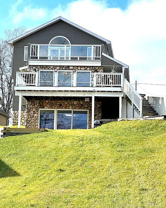 10440 Runyan Lake Rd, Fenton, MI 48430 Zillow