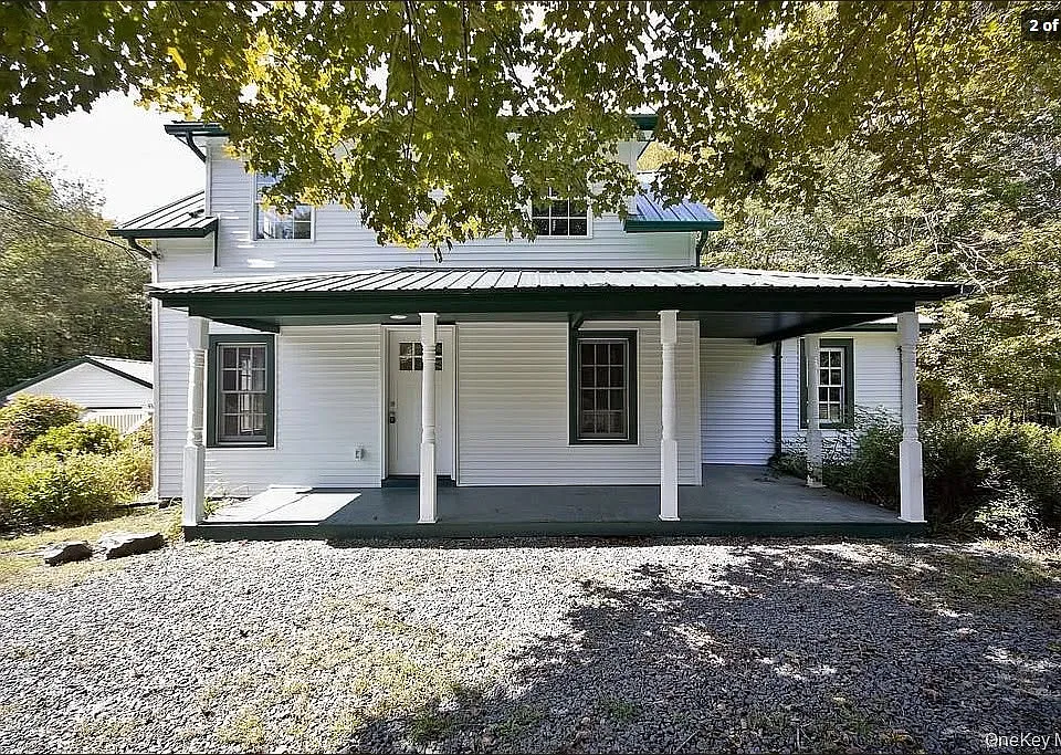 151 Airport Rd #1