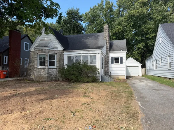 1821 S Florence Ave, Springfield, MO 65807