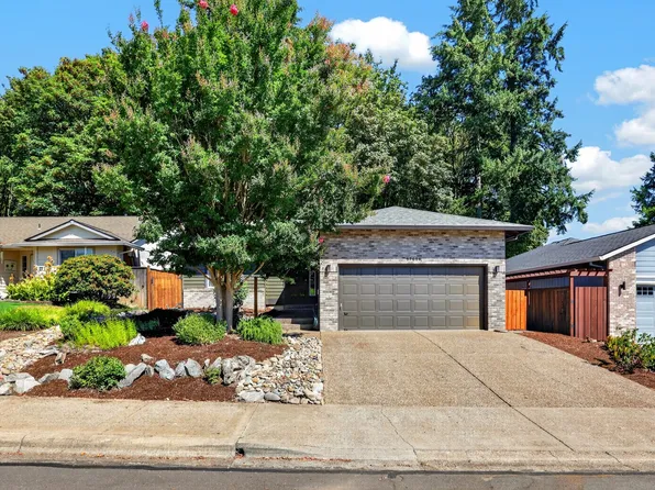 17604 SW Nels Dr, Sherwood, OR 97140