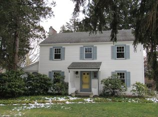 346 Van Voorhis Ave, Rochester, NY 14617