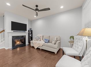 10009 Lynnberry Pl, Raleigh, NC 27617