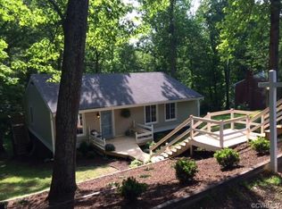 232 Fairwood Dr, North Chesterfield, VA 23235