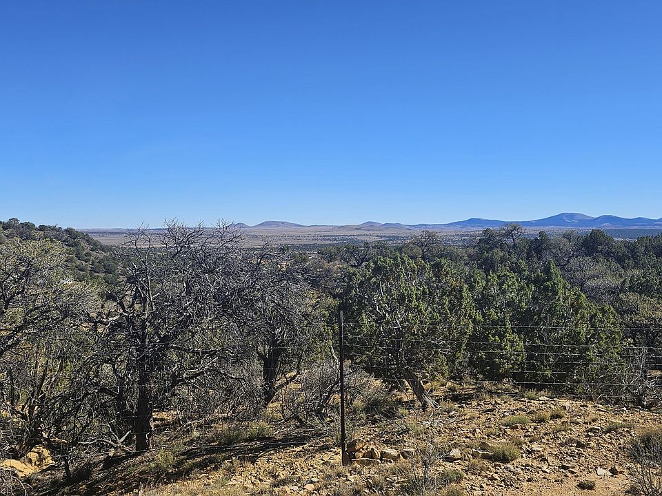 1st image of 4 County Rd