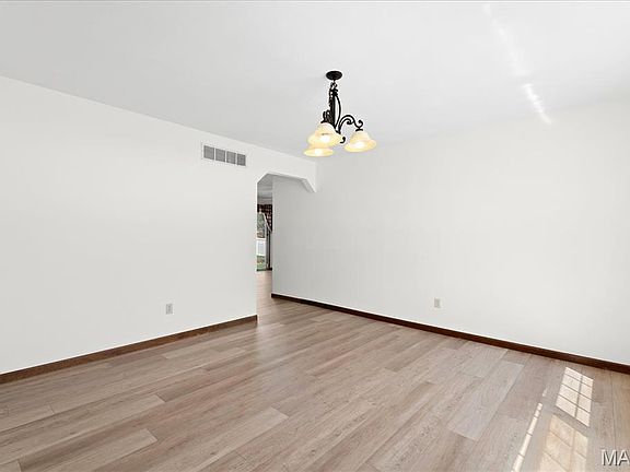 5th image of 101 Bourdelais Dr