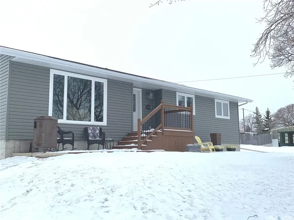 394 Standard STREET, Pennant, SK S0N 1X0