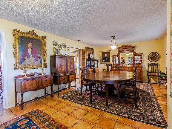 3rd image of 4508 Sycamore Ln
