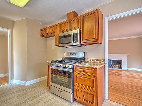 2nd image of 419 Duncan Ave