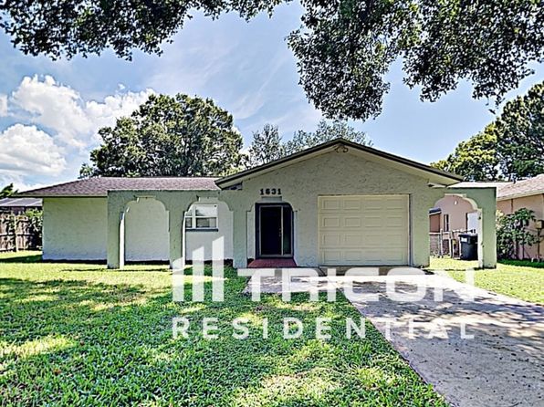 1631 Spring Lake Dr