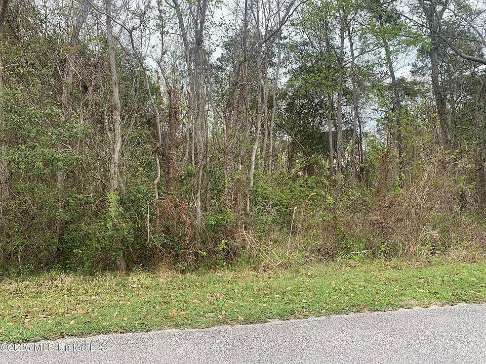 1st image of 0 Pine Ridge Dr Lot 3