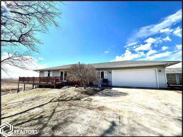 3253 Swift Ave, Exira, IA 50076