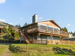 1525 Hillcrest Ave, Oceanside, OR 97134