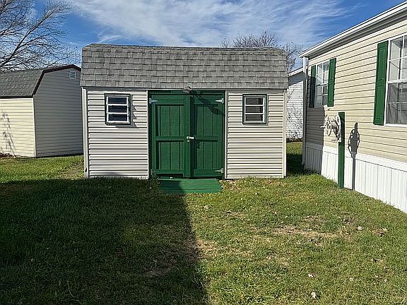 3rd image of 1757 Barbara Cir