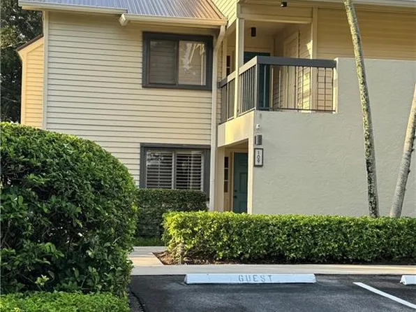 5172 SE Club Way APT 109, Stuart, FL 34997