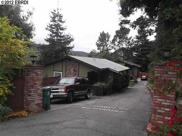 2nd image of 5252 Valley View Rd
