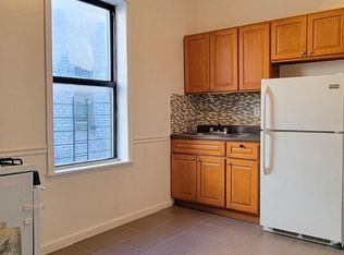 667 E 187th St #2OO, Bronx, NY 10458