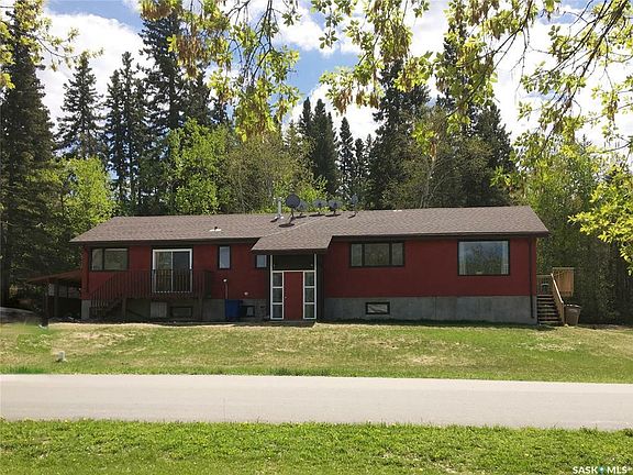 2nd image of 224 3rd Ave W
