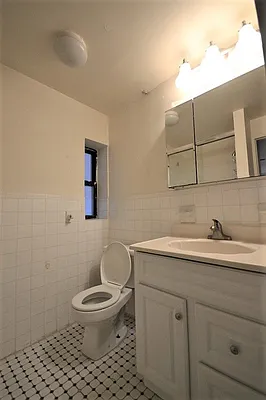 Rented by GPS Realty NYC | media 25