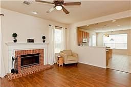 2nd image of 4914 Windy Brook Ln