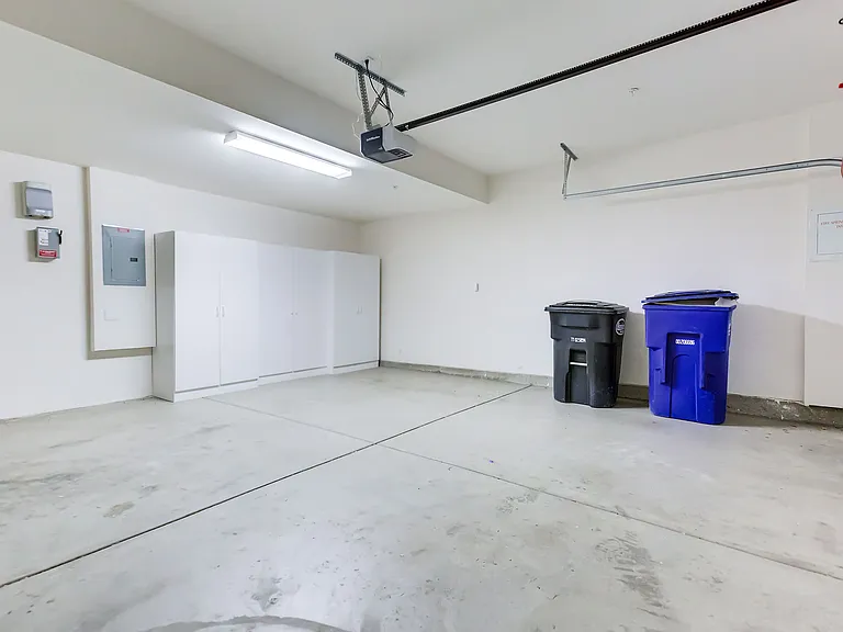 597 Mustang St — Photo 34