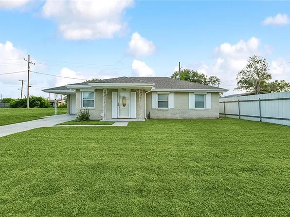 113 Doerr Dr, Arabi, LA 70032